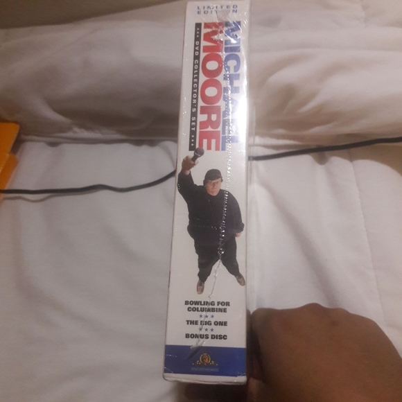 Michael Moore Limited Edition DVD Collec - Picture 4 of 8
